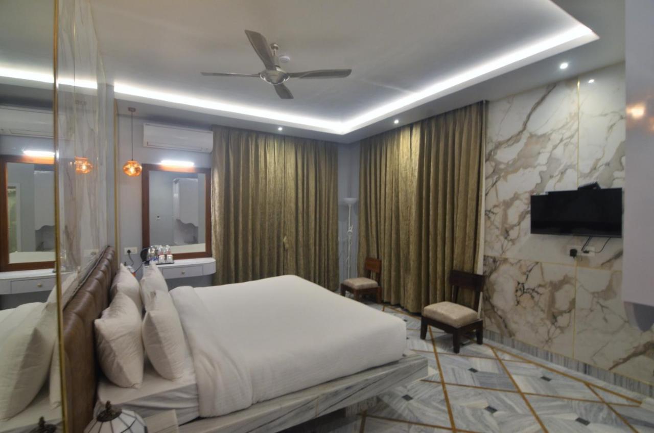 Hotel Rio Benaras Bénarès Extérieur photo