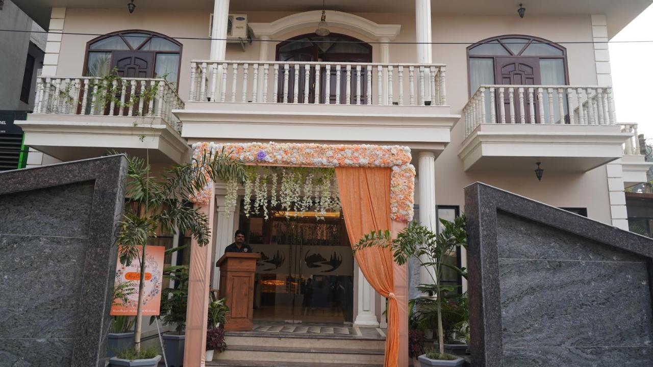 Hotel Rio Benaras Bénarès Extérieur photo